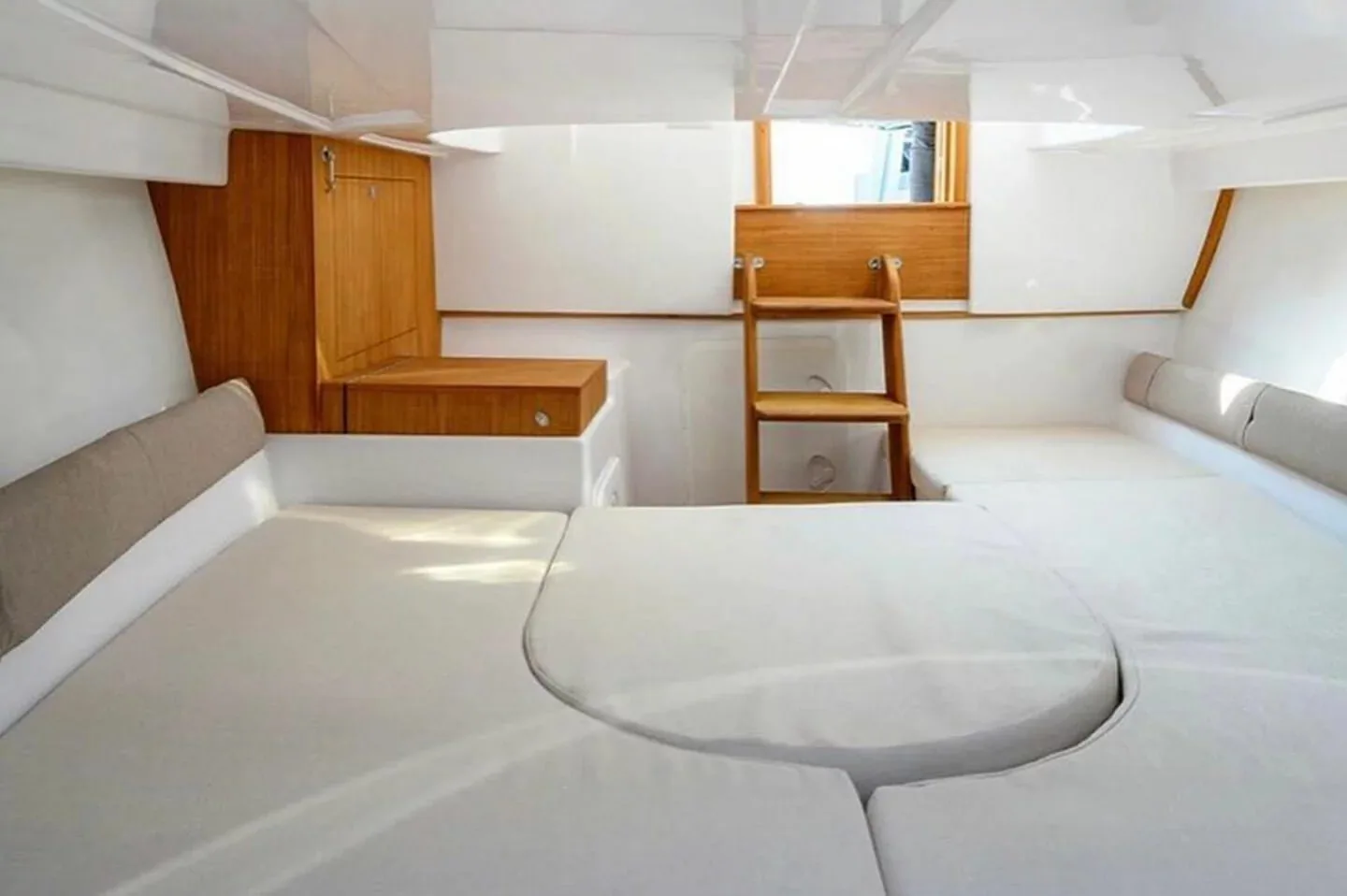 Ad Maiora, boat for Cinque Terre tours – photo 6